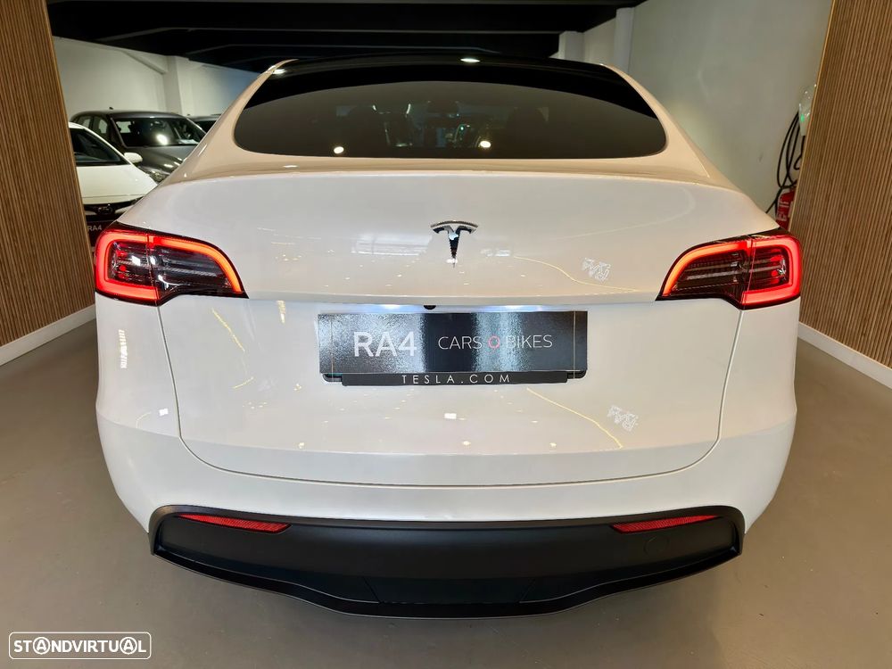 Tesla Model Y Tração Traseira - 12