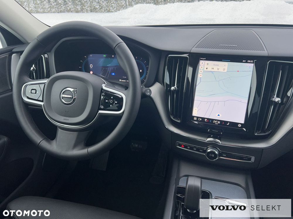 Volvo XC 60 B5 B AWD Plus Dark - 15