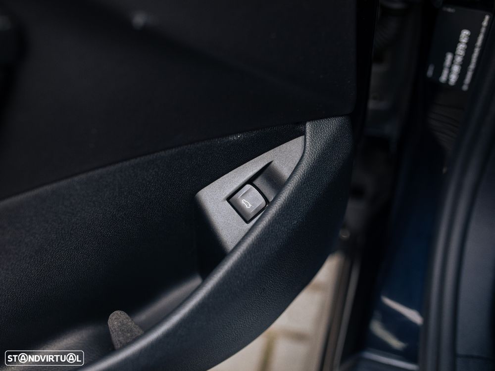 BMW 840 d xDrive Pack M - 42