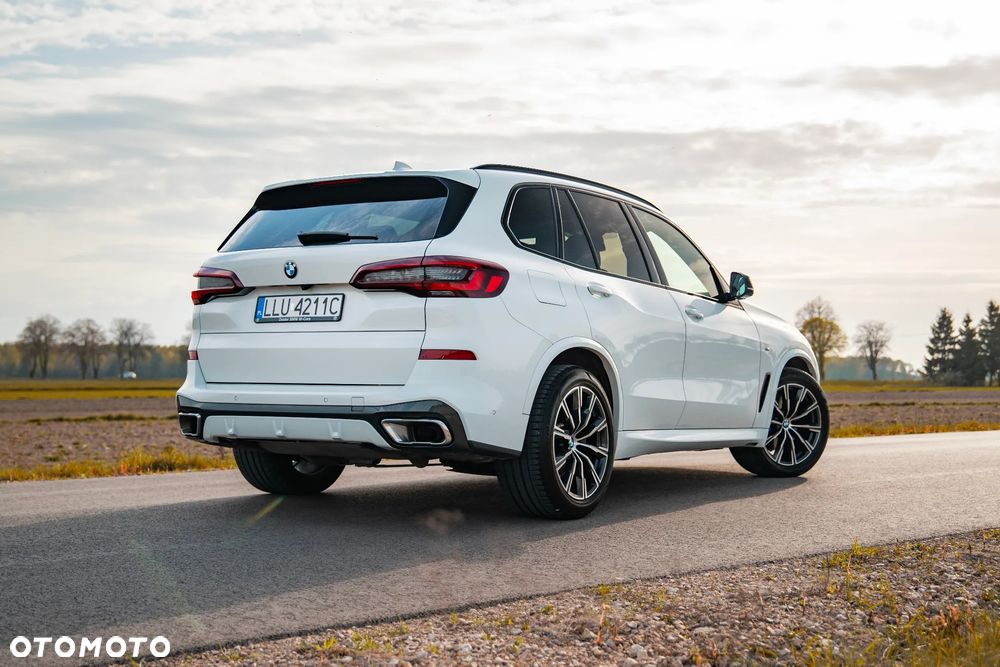 BMW X5 xDrive30d mHEV - 9