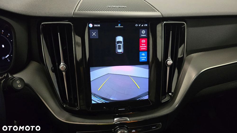 Volvo XC 60 B4 D Ultimate Dark - 36
