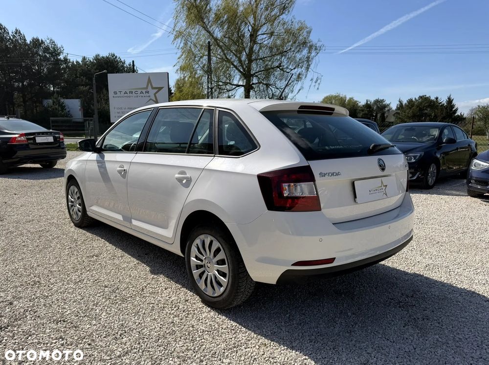 Skoda RAPID 1.4 TDI DPF Style - 7