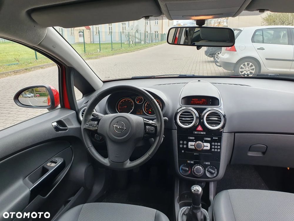 Opel Corsa 1.4 16V Color Edition - 8