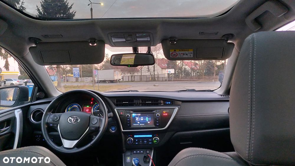 Toyota Auris - 5