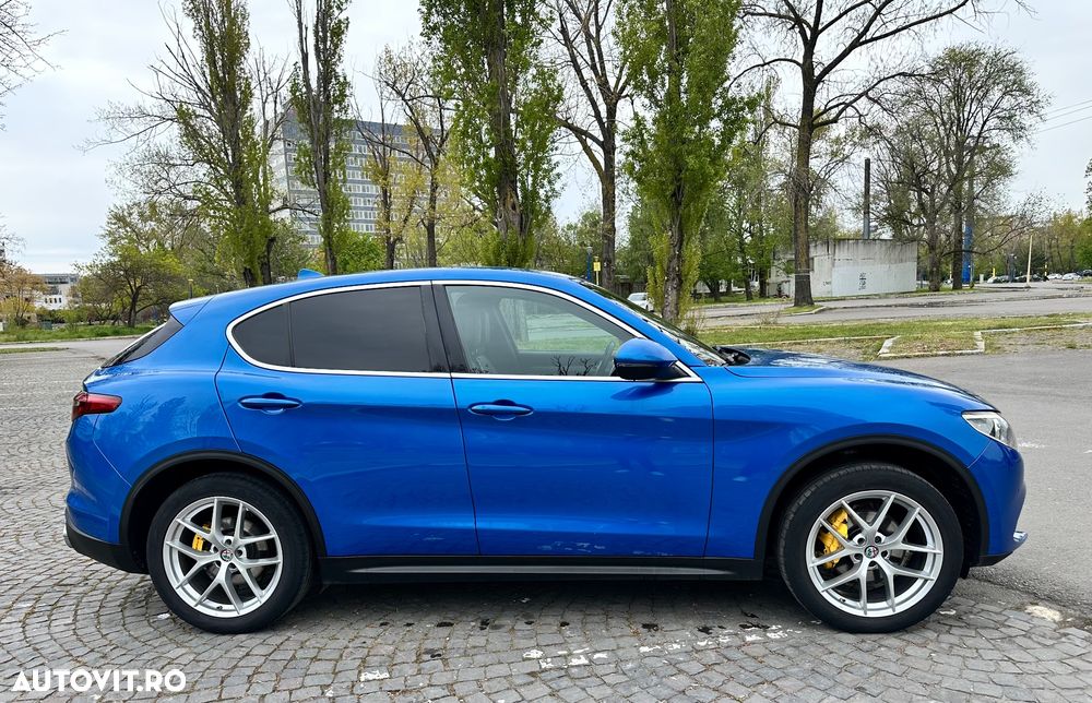 Alfa Romeo Stelvio 2.0 Turbo AWD AT8 Super - 3