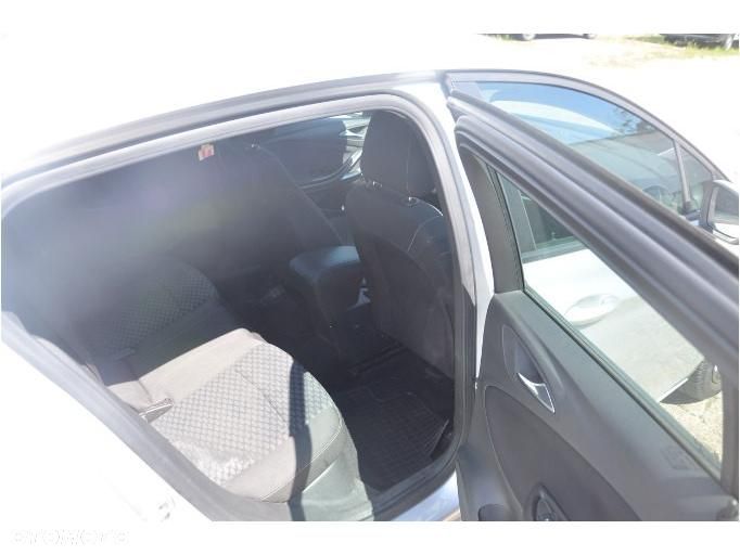 Opel Astra 1.4 T GPF Enjoy - 27