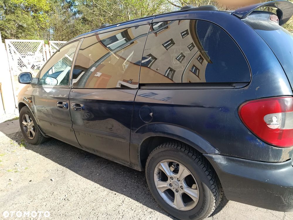 Chrysler Voyager 2.5 SE CRD - 1