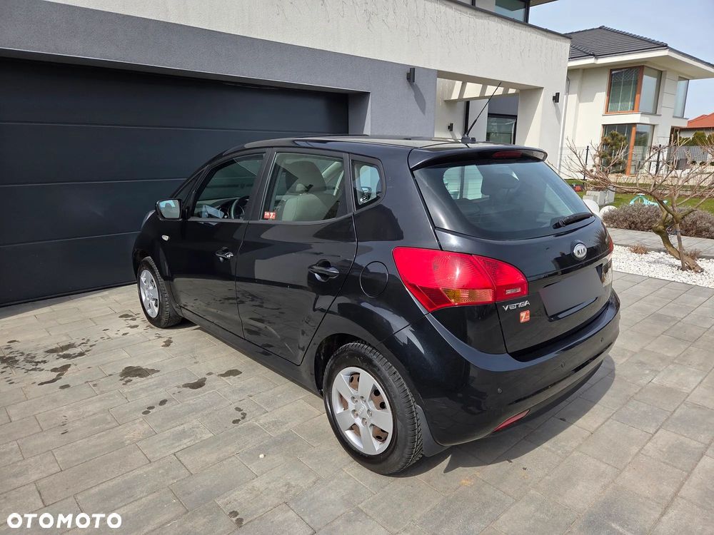 Kia Venga 1.6 XL - 4