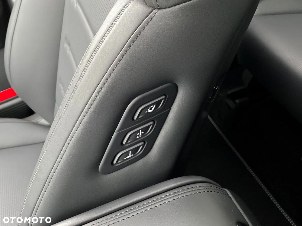 Hyundai Santa Fe 1.6 T-GDI HEV Calligraphy 4WD 6os - 30
