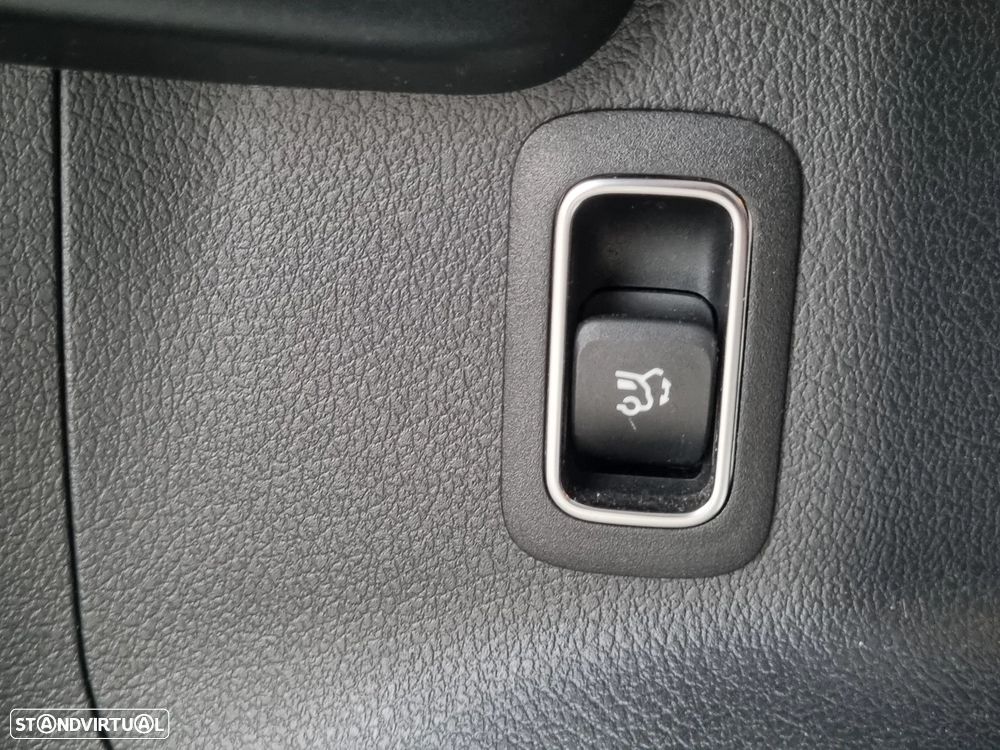 Mercedes-Benz EQA 250 Progressive - 19