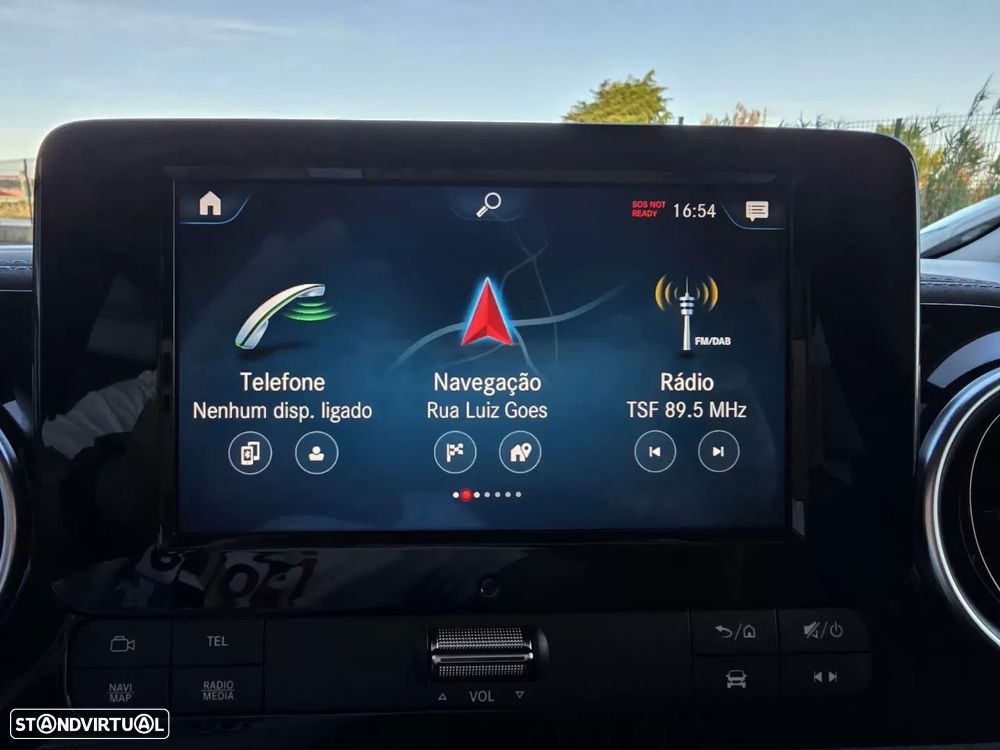 Mercedes-Benz EQT - 15