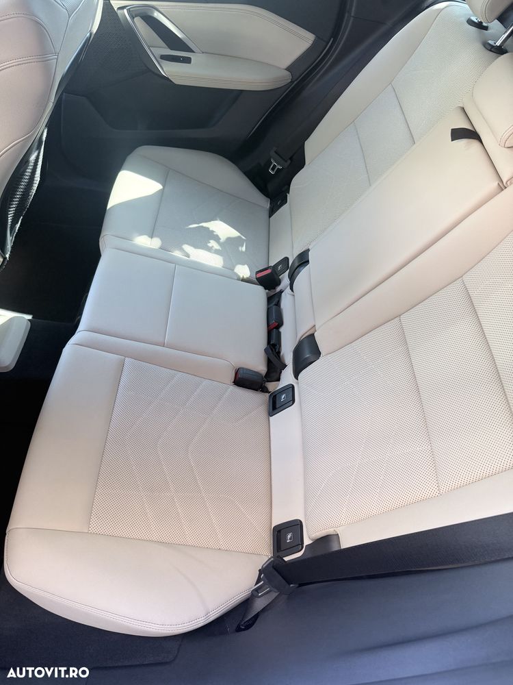 BMW X1 xDrive23i AT MHEV - 15