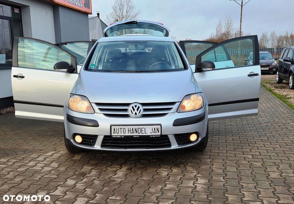 Volkswagen Golf Plus - 24