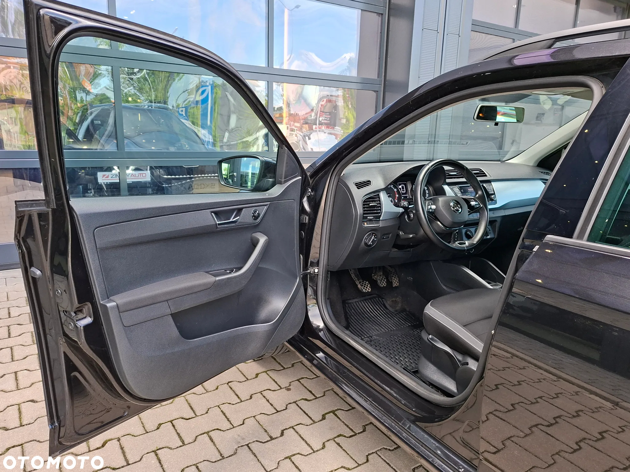 Skoda Fabia 1.0 TSI Ambition - 9