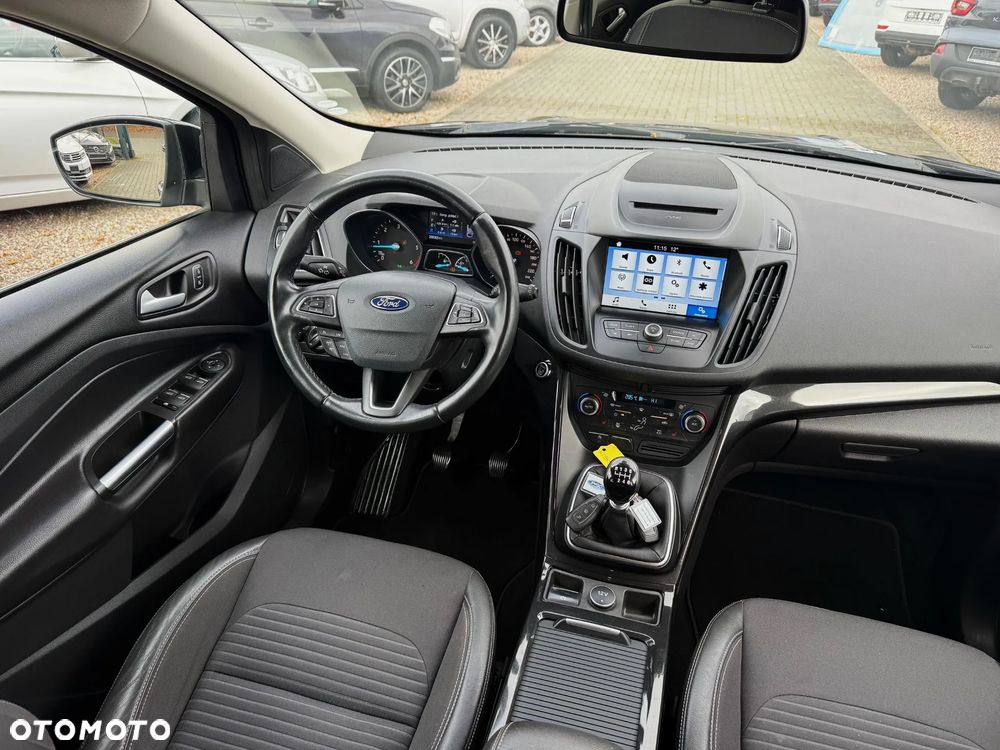 Ford Kuga 2.0 TDCi 4x2 Titanium - 12