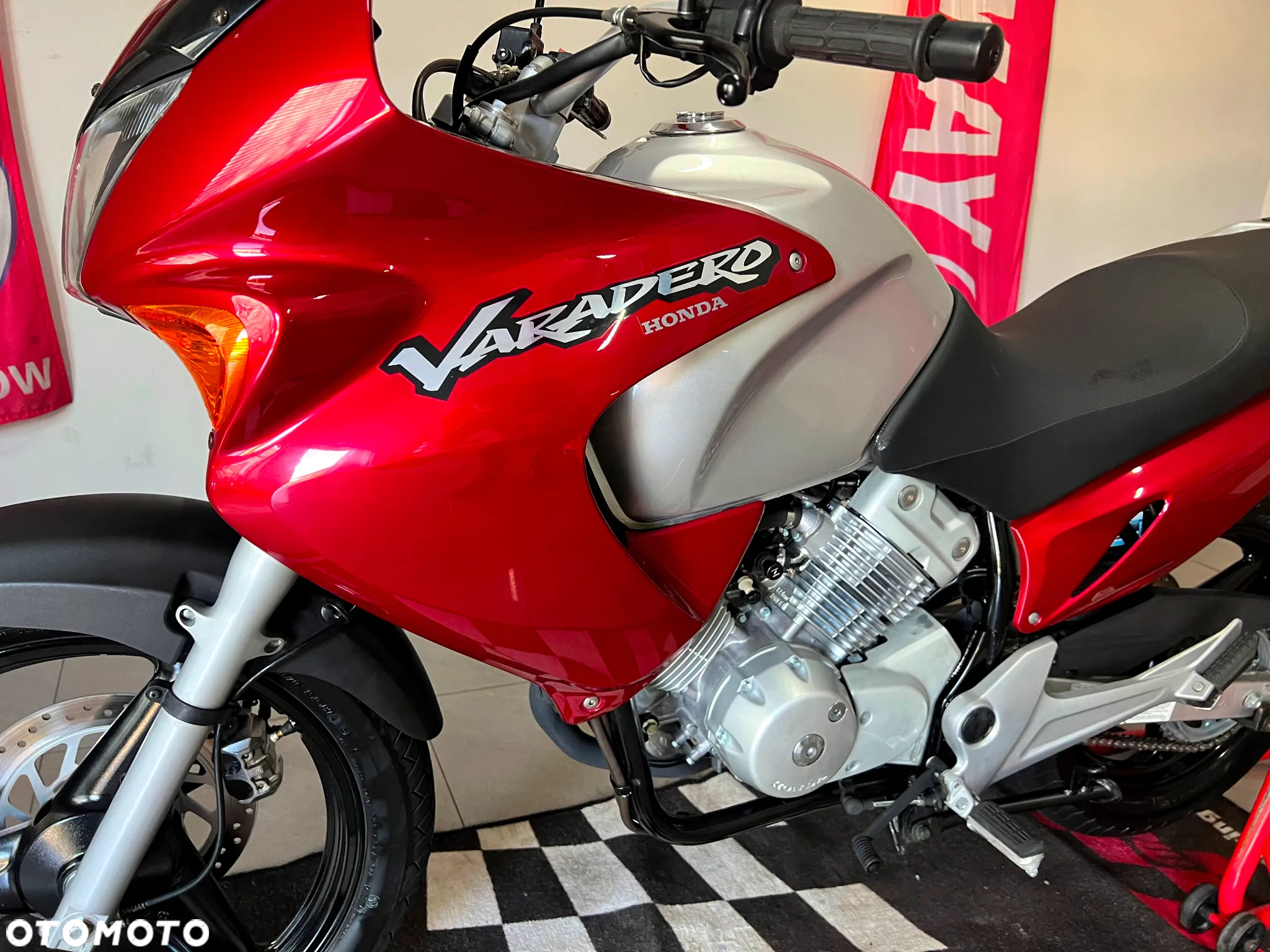 Honda XL - 13