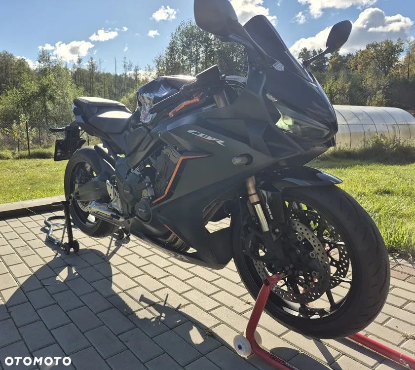 Honda CBR - 5