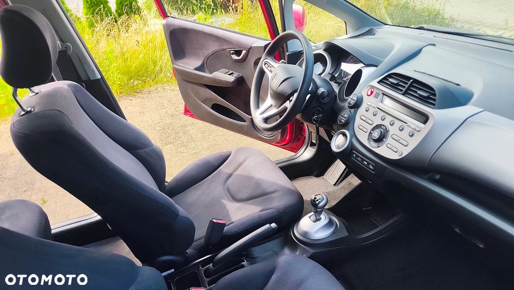 Honda Jazz 1.4 Elegance CVT - 22