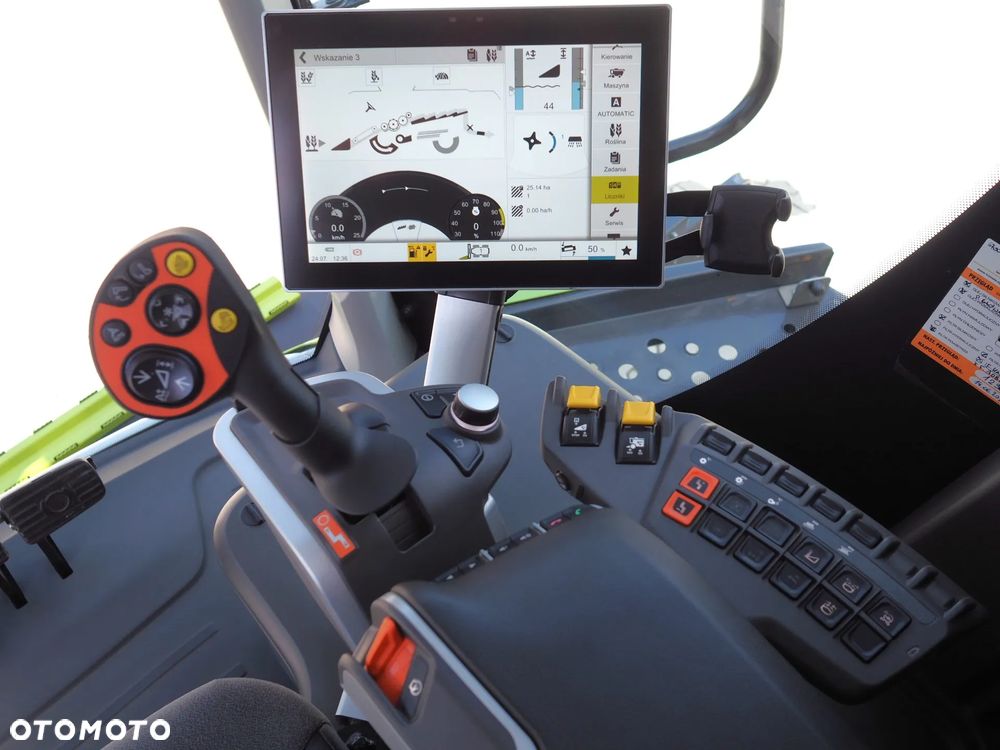 Claas Lexion 6700 + V770 - 7