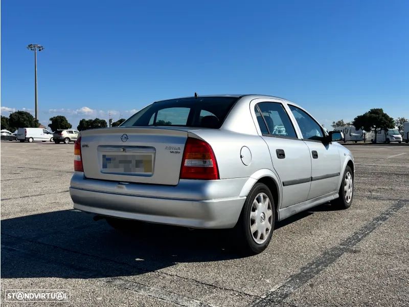 Opel Astra 1.4 Selection Aut. - 3