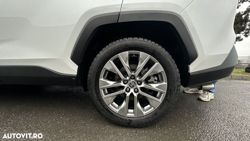 Toyota RAV4 2.5 VVT-iE 4x4 Luxury Premium - 11