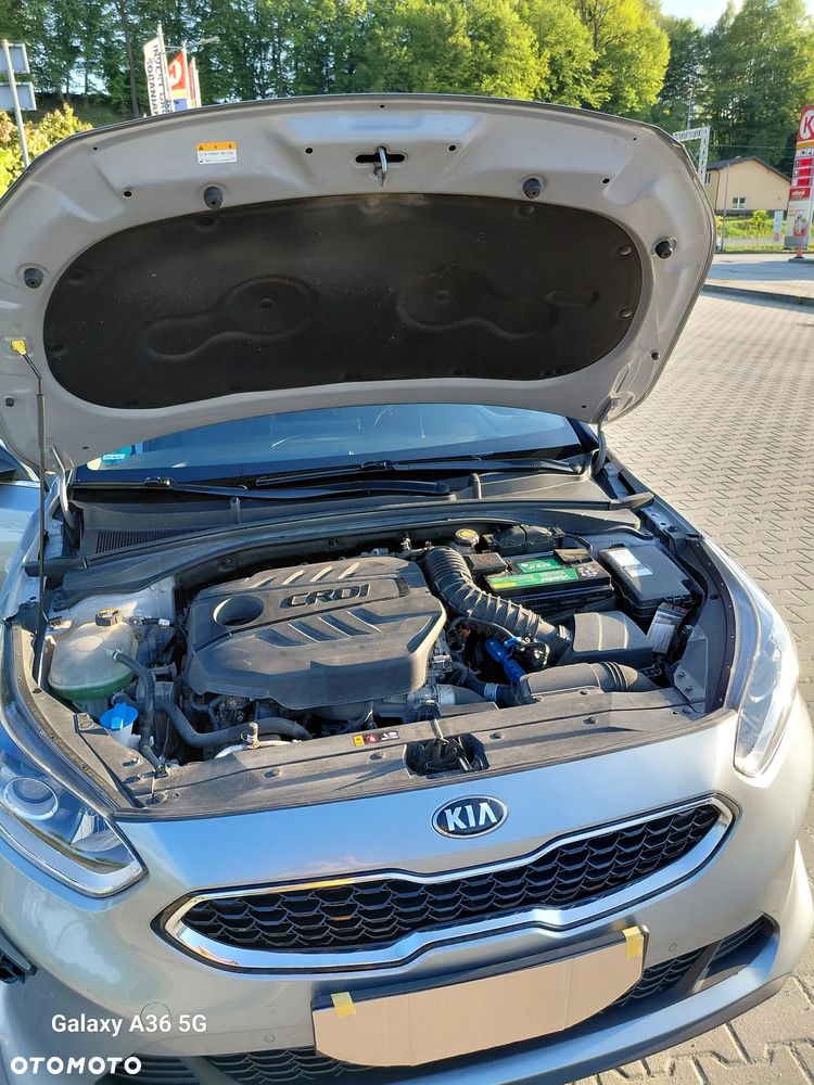 Kia Ceed 1.6 CRDi mHEV M - 24
