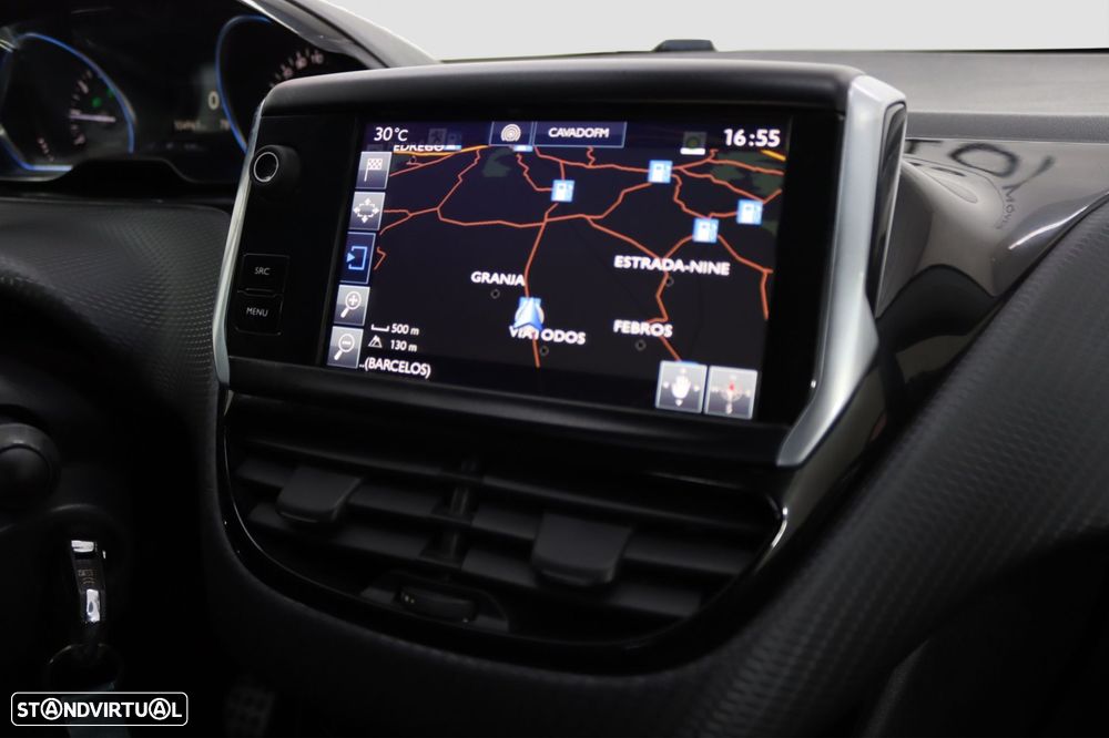 Peugeot 208 1.2 PureTech Allure - 6
