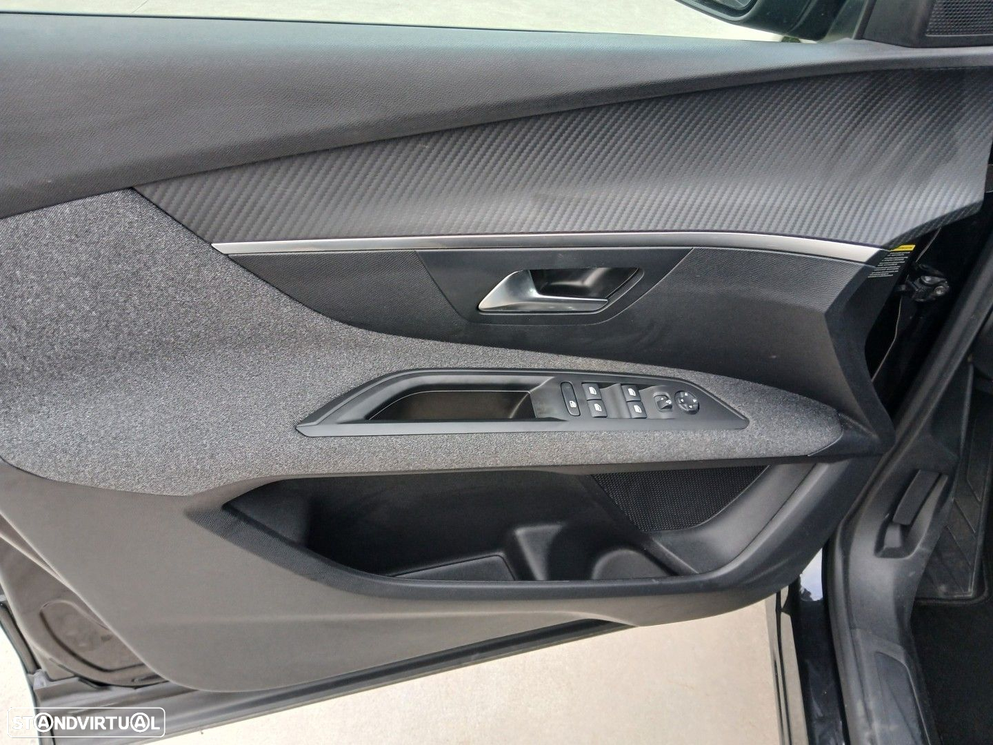 Peugeot 3008 1.5 BlueHDi Active - 13