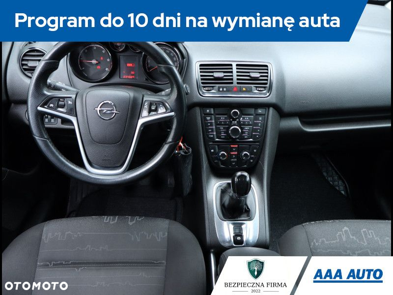 Opel Meriva - 8
