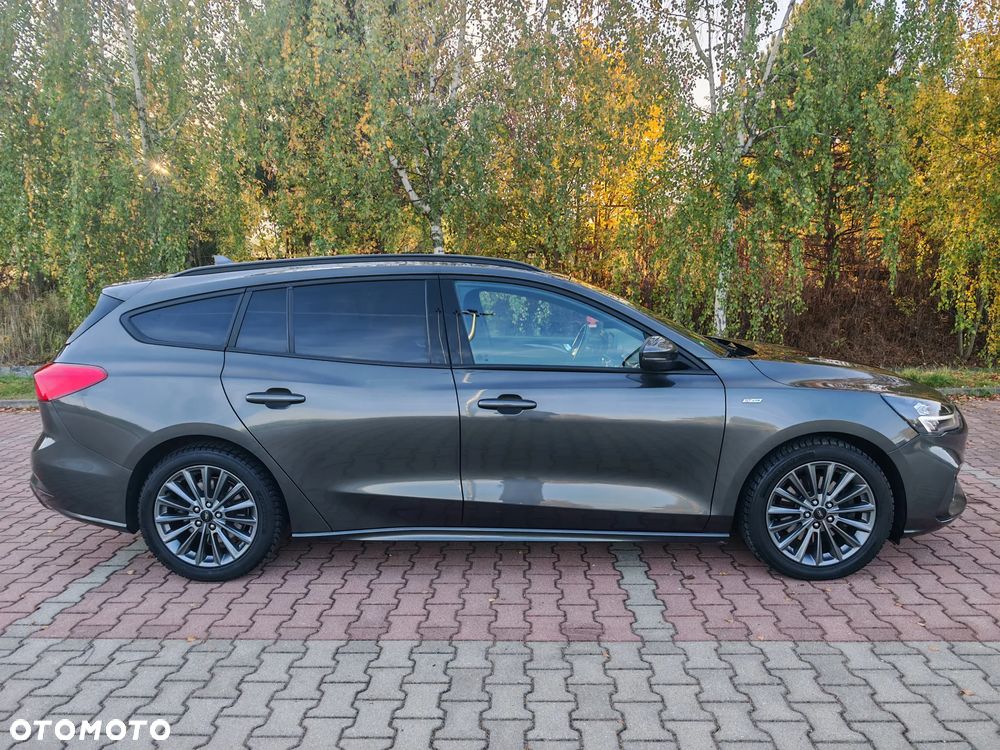 Ford Focus 1.5 EcoBlue Start-Stopp-System ST-LINE X - 9