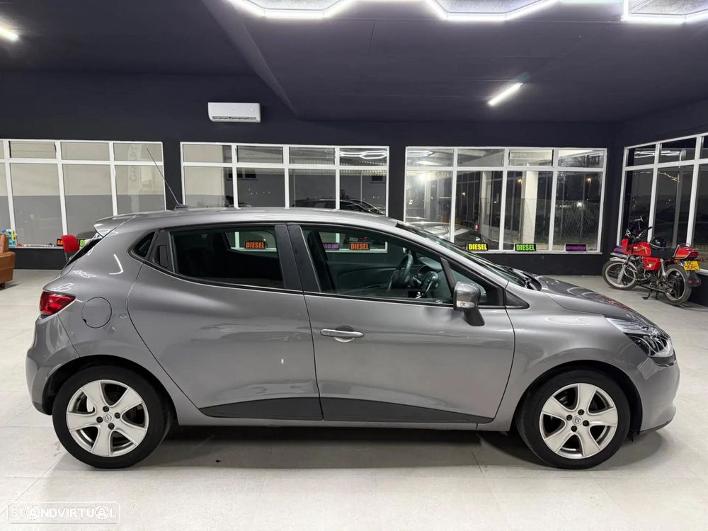 Renault Clio 0.9 TCE Confort - 4