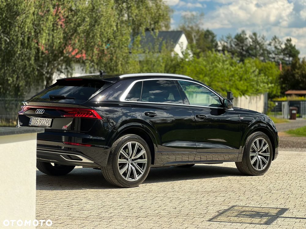 Audi Q8 - 14
