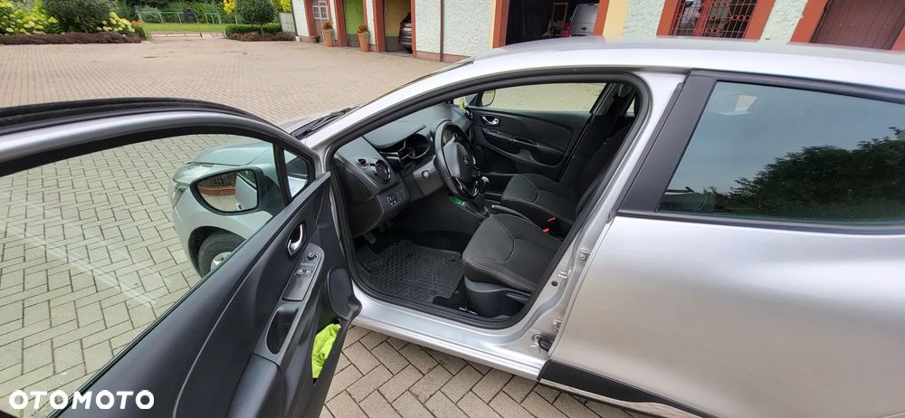 Renault Clio - 13