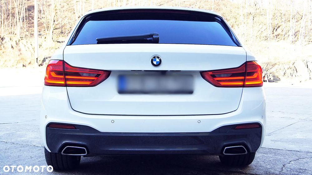 BMW Seria 5 520d xDrive M Sport sport - 9
