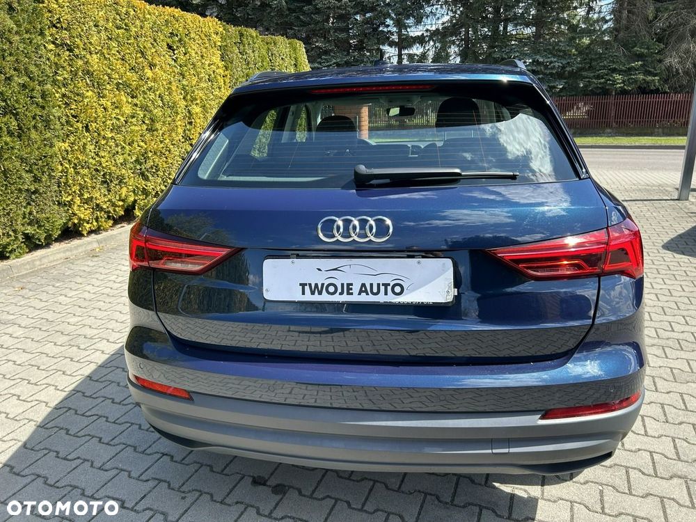 Audi Q3 35 TFSI S tronic - 11