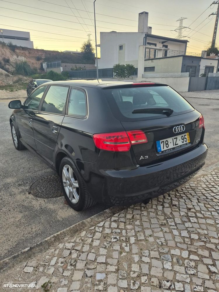 Audi A3 Sportback 1.6 TDI Attraction - 3