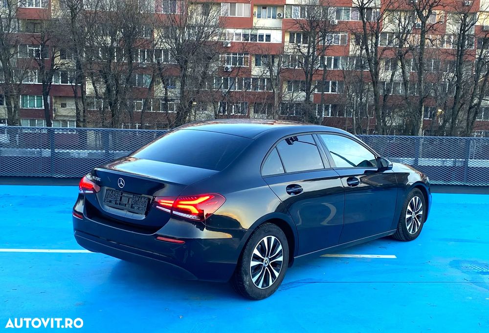 Mercedes-Benz A 200 7G-DCT - 22