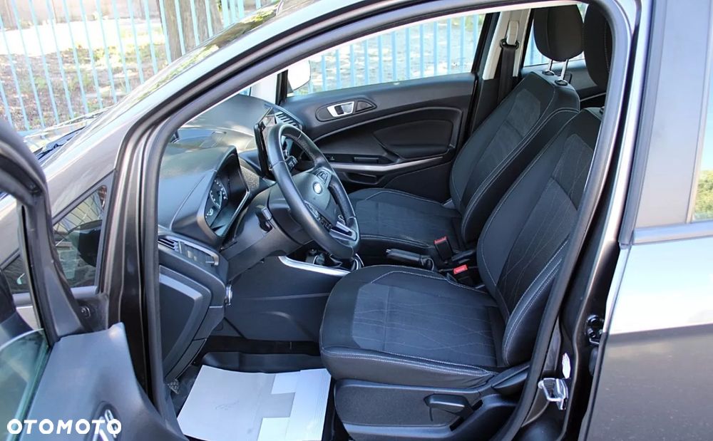 Ford EcoSport - 13