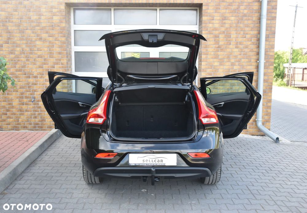 Volvo V40 D2 Summum - 16