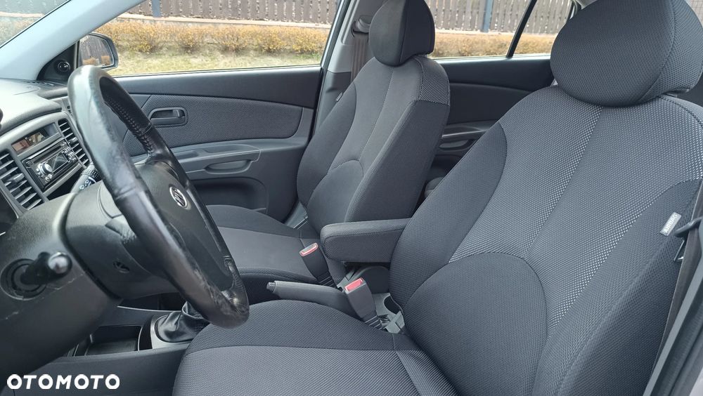 Kia Rio 1.5 SLX - 22