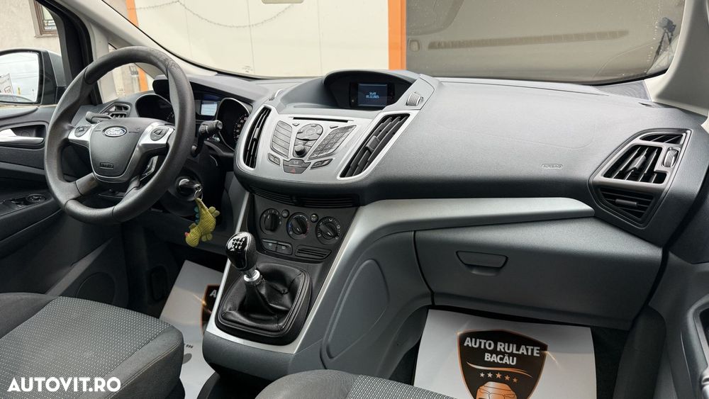 Ford C-Max - 13