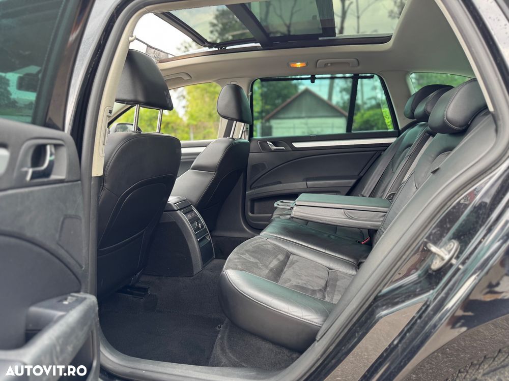 Skoda Superb 1.8 TSI DSG Elegance - 10