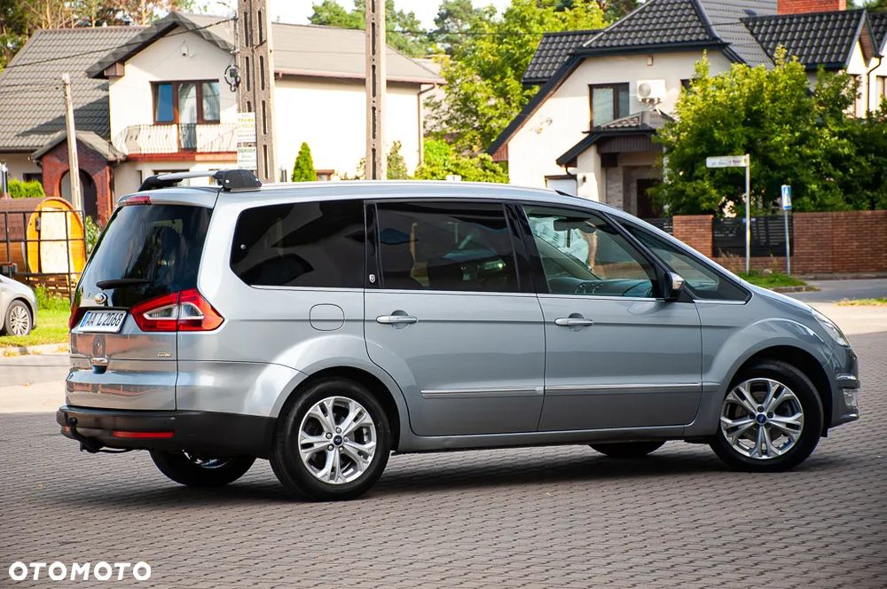 Ford Galaxy 2.0 TDCi Ghia - 17