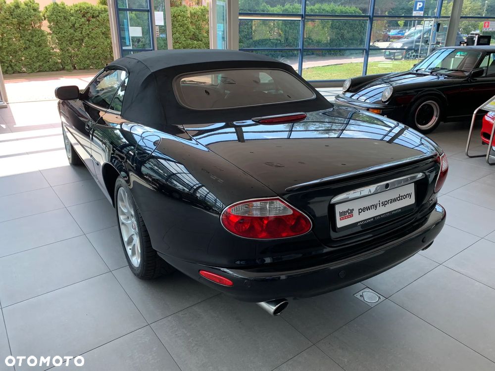 Jaguar XK XKR Cabriolet - 17