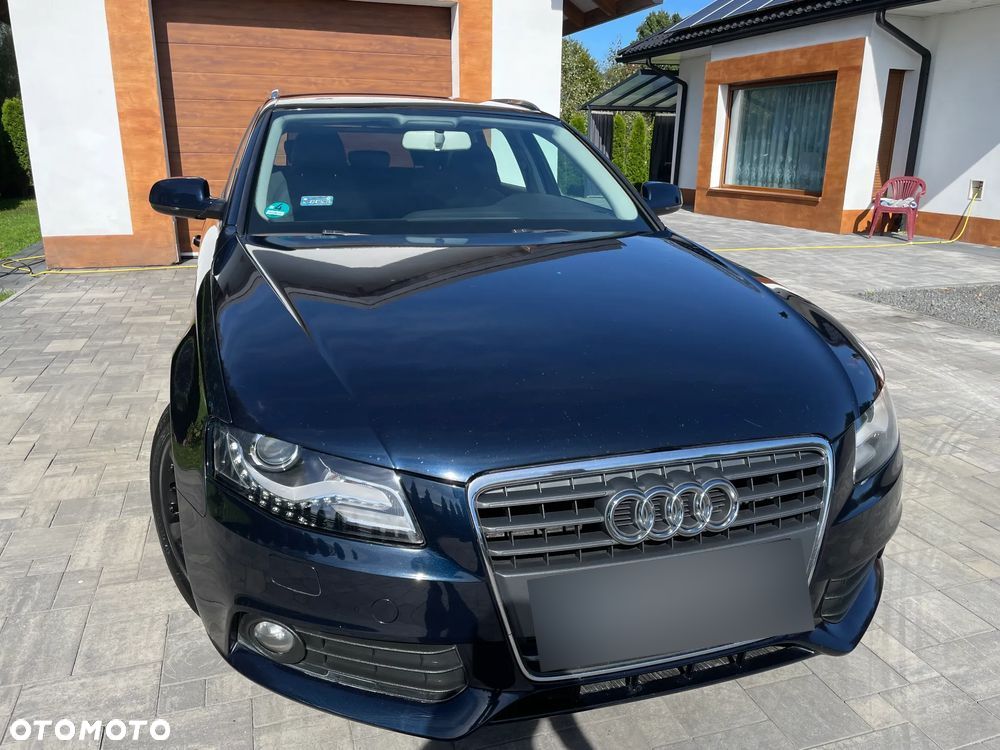 Audi A4 - 4