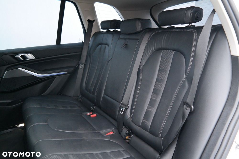BMW X5 - 16