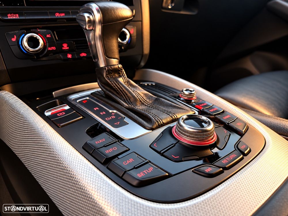 Audi Q5 2.0 TDi quattro Sport S-tronic - 19
