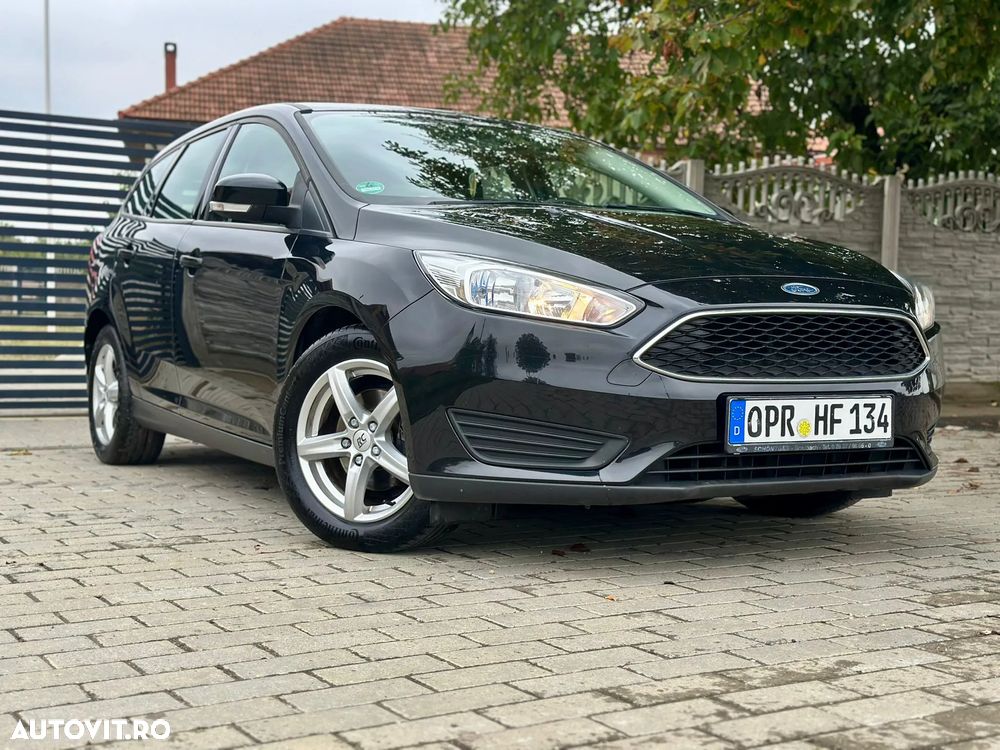 Ford Focus - 11