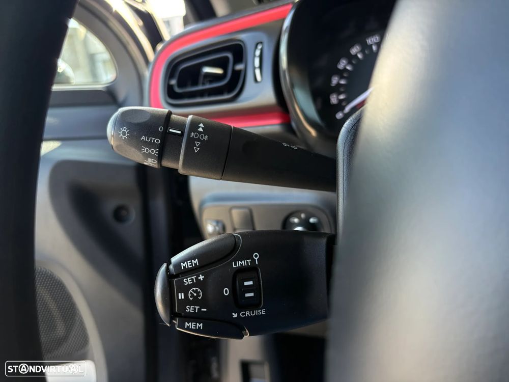 Citroën C3 1.2 PureTech Feel - 18