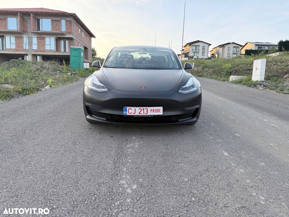 Tesla Model 3 Langstreckenbatterie Allradantrieb Dual Motor - 10